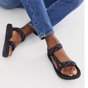 Teva Hurricane Outdoor Sport Sandal 8